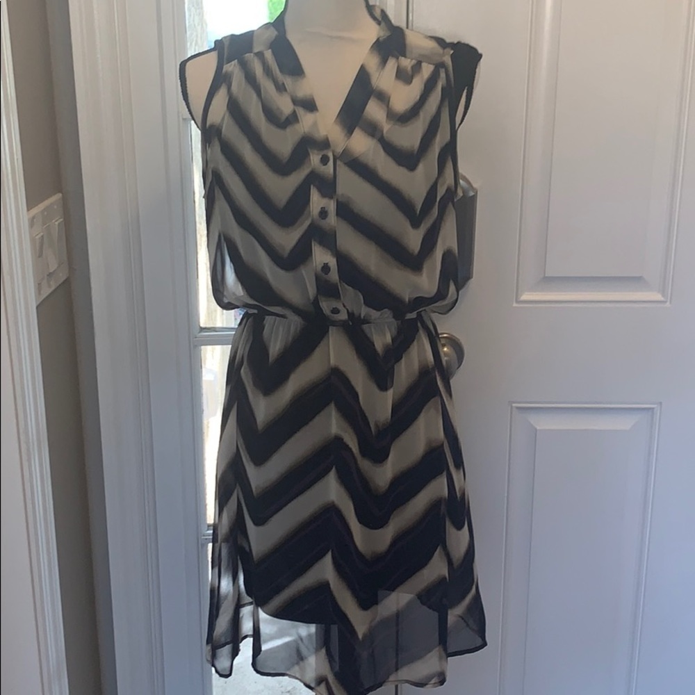 EUC Aqua Chevron Print Dress